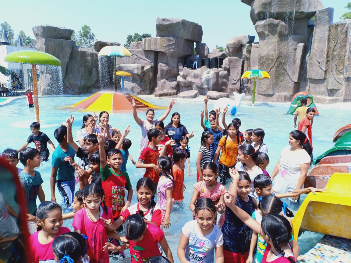 School Trip King Kong Water Park